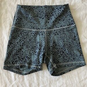 Fleo shorts